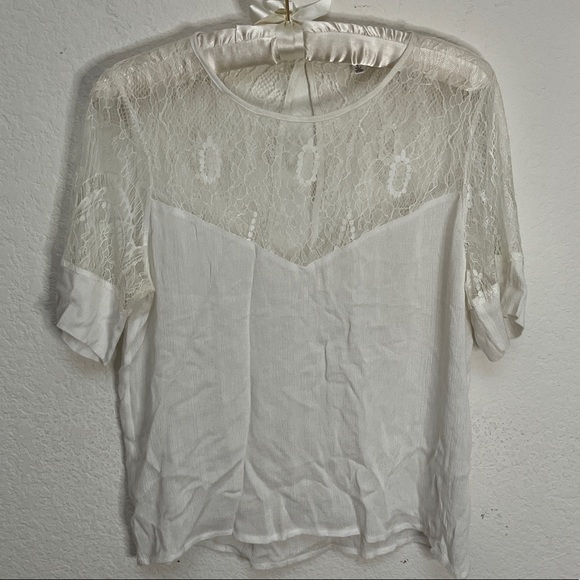 Lucca White Top Sheer Lace Lightweight Boho Flowy Tee Shirt Blouse Keyhole Sz S - Picture 1 of 9